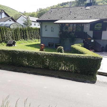 Zum Goldenen Tal Apartment Grafendhron ภายนอก รูปภาพ
