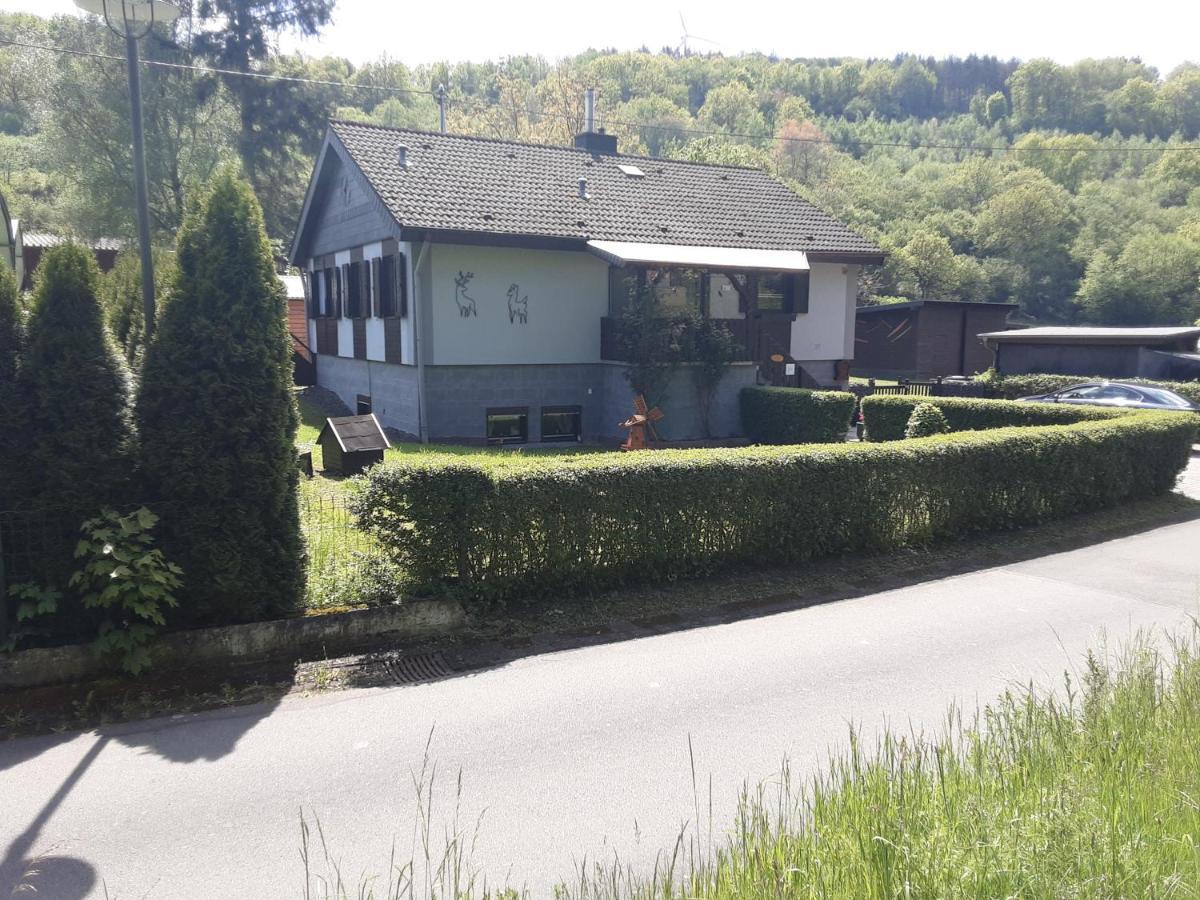 Zum Goldenen Tal Apartment Grafendhron ภายนอก รูปภาพ