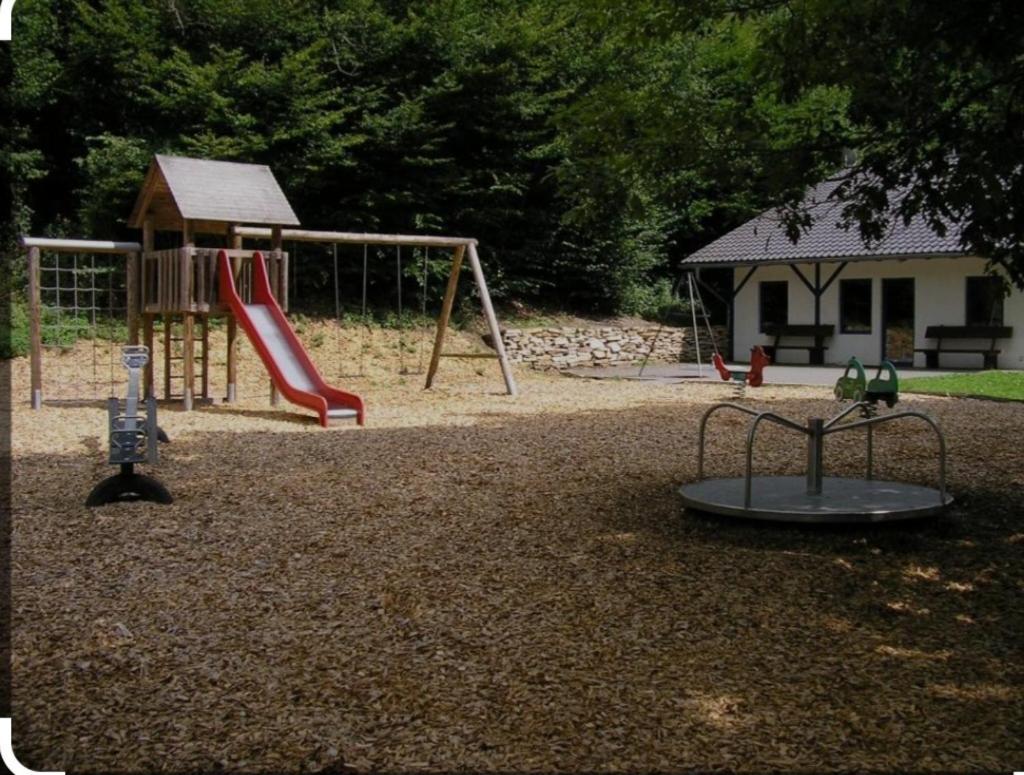 Zum Goldenen Tal Apartment Grafendhron ภายนอก รูปภาพ